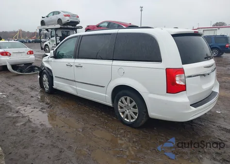 2016 Chrysler Town & Country Touring из США, поврежденный, VIN 2C4RC1BG5GR189825